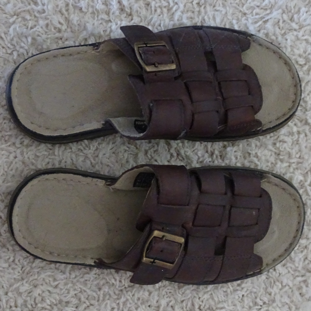 Dr. Marten Mens Sandals - Size 9 - Like New